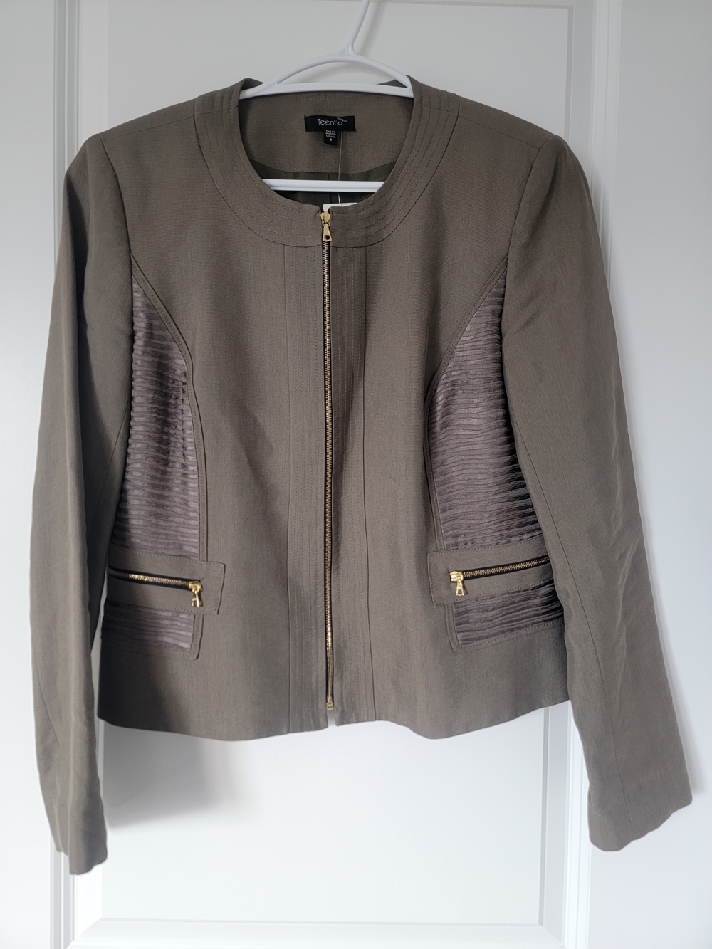 Teenflo Olive-Taupe Zip Front Blazer with Ribbed Side Panels